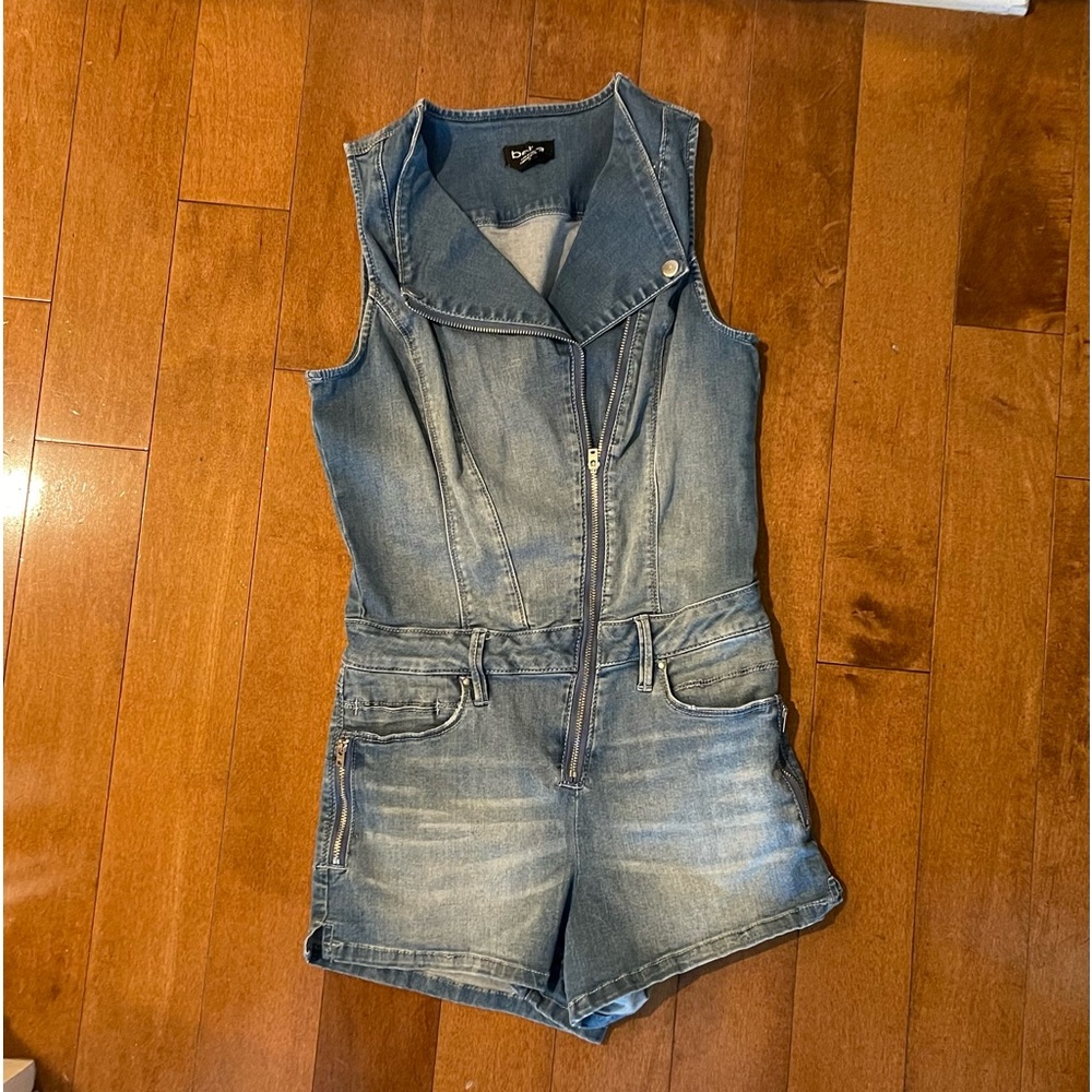 Denim bebe short zip up romper with pockets